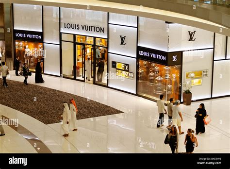 louis vuitton mall of emirates